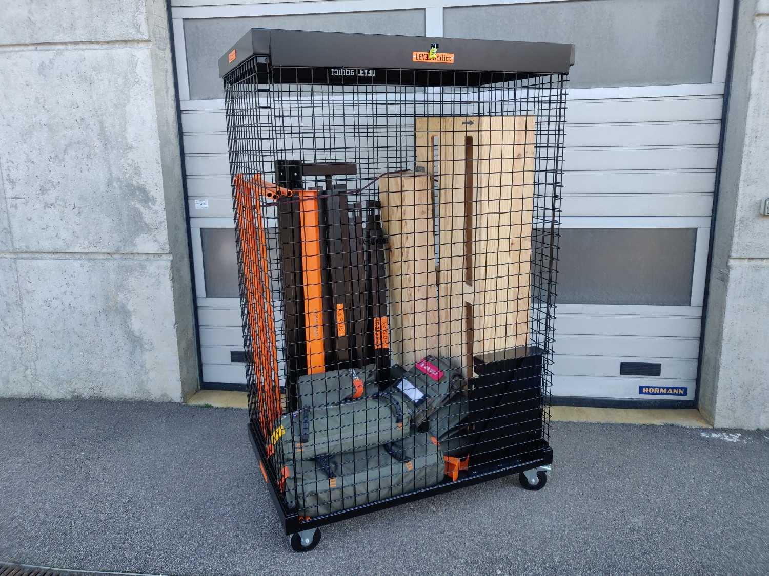 Chariot de rangement du Parcours Professionnel Adapté PPA grille fermée - SDIS - LEVEL addict Chariot de rangement du Parcours Professionnel Adapté PPA grille fermée - SDIS - LEVEL addict