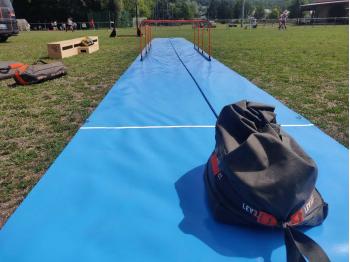 Bâche pour tirage charge de 40 kg pour le Parcours Professionnel Adapté