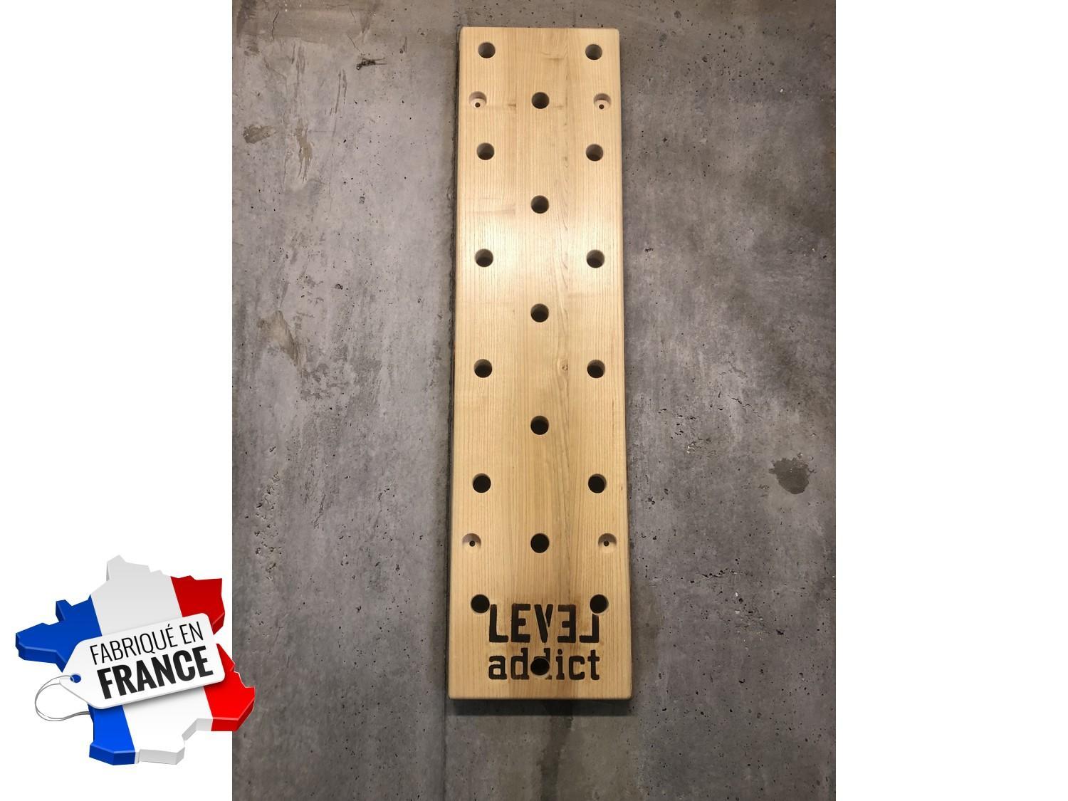 Peg Board en Frêne | Vue de face | 100% Made In France - LEVEL addict