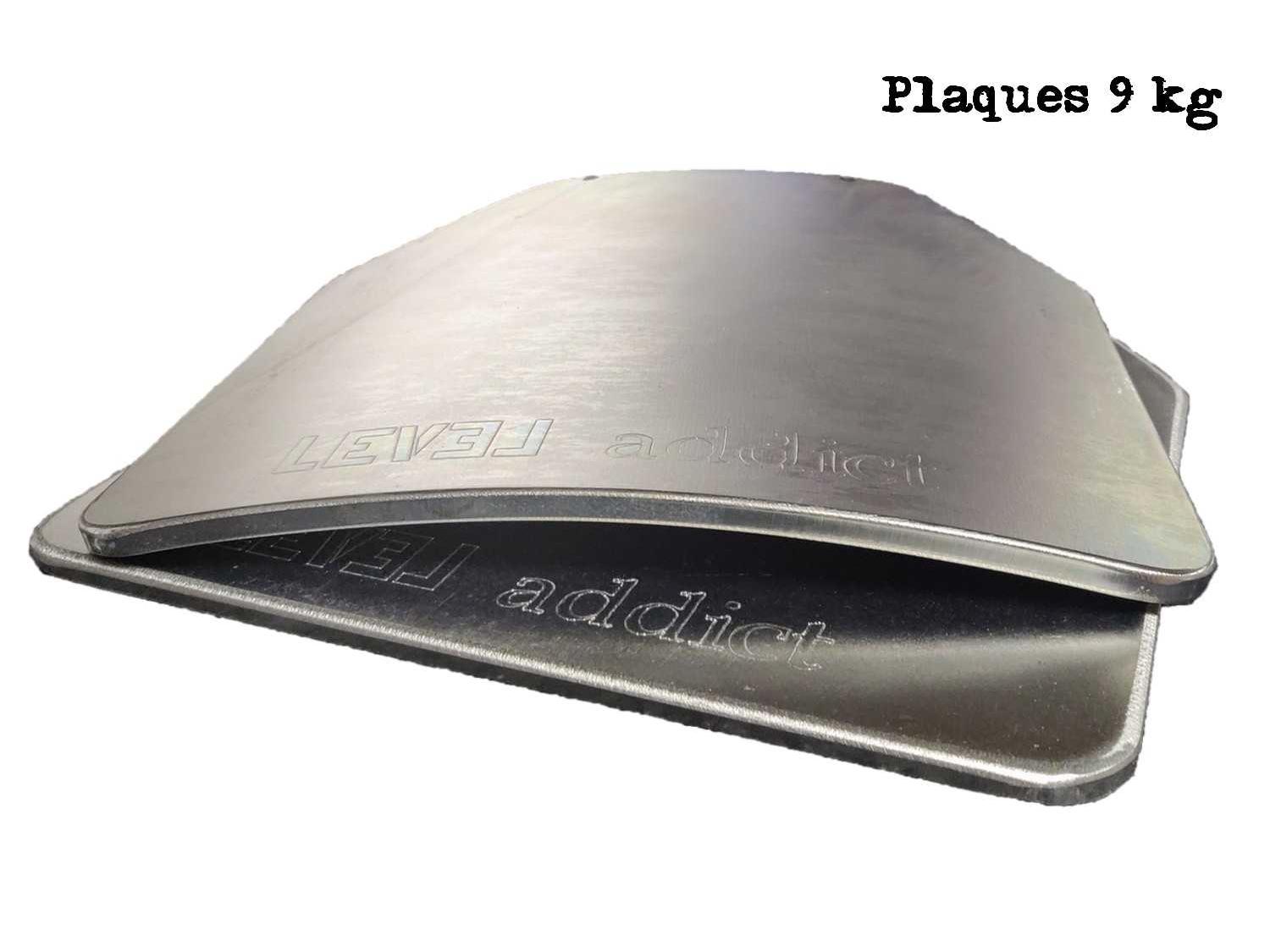 Plaques d'acier courbée + droite pour charge de 9 kg tout gilet lesté - par LEVEL addict Plaques d'acier courbée + droite pour charge de 9 kg tout gilet lesté - par LEVEL addict