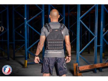 Homme portant gilet lesté noir de dos - LEVEL addict