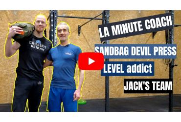 Comment bien faire son Sandbag Devil Press - La Minute Coach !